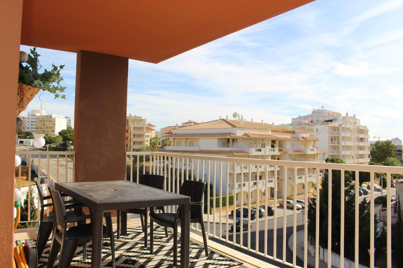 Harmony Apartment Портиман Екстериор снимка